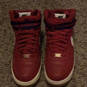 Nike Air Force 1  Big Kids